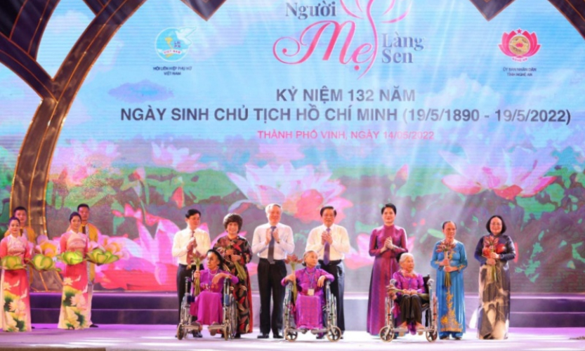 Chương trình nghệ thuật “Người Mẹ làng Sen”