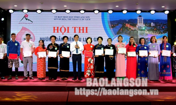 15 thí sinh tham gia Hội thi hướng dẫn viên du lịch giỏi năm 2022