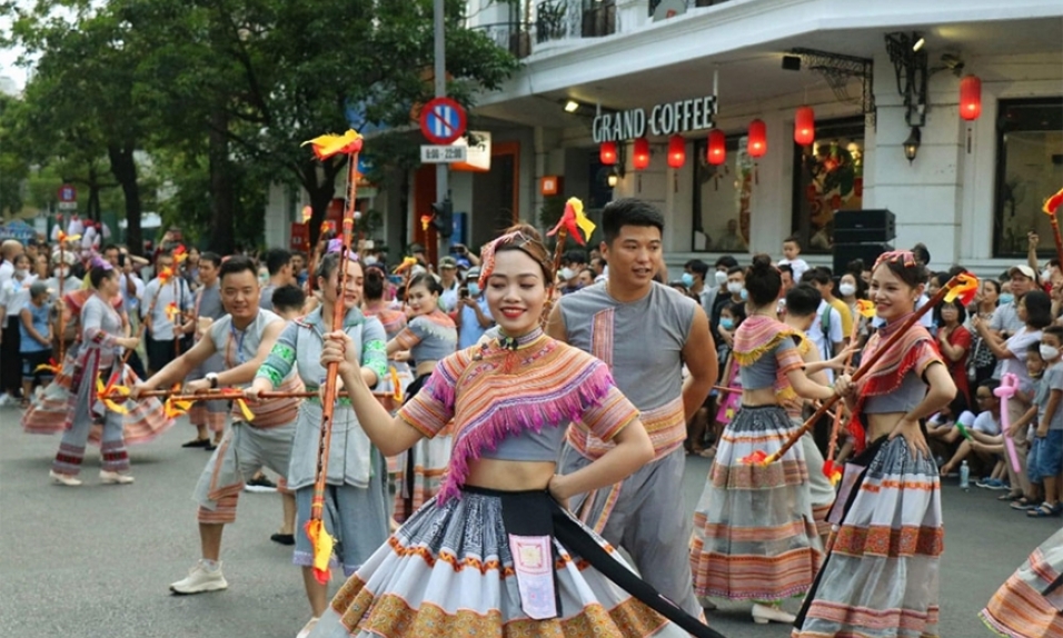 Tuần lễ Festival Huế 2022 - Tinh hoa văn hóa khoe sắc đất cố đô