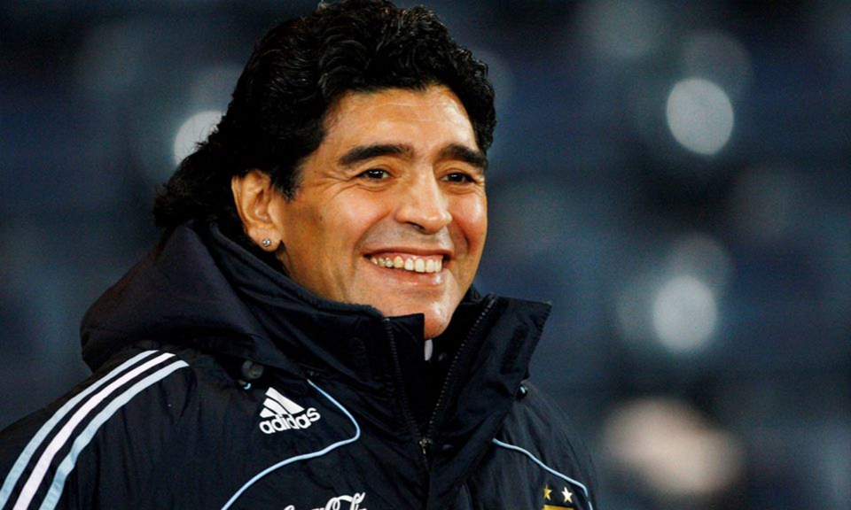 8 nhân viên y tế điều trị Maradona bị buộc tội mưu sát