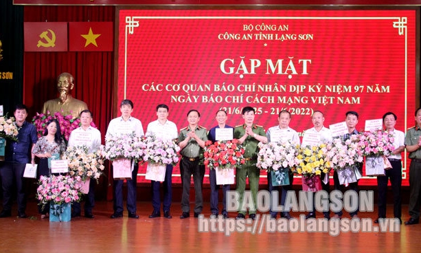 Công an tỉnh gặp mặt các cơ quan báo chí