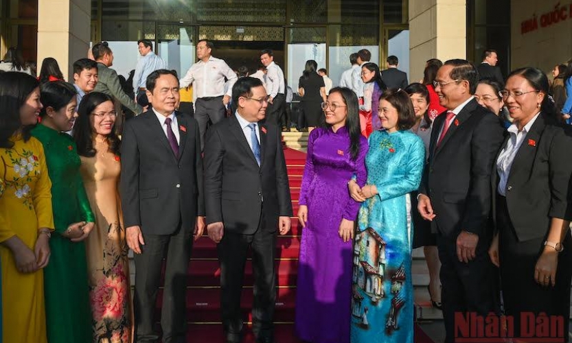 “Tâm trong-Trí sáng-Hoài bão lớn”, tham gia xây dựng và phát triển đất nước