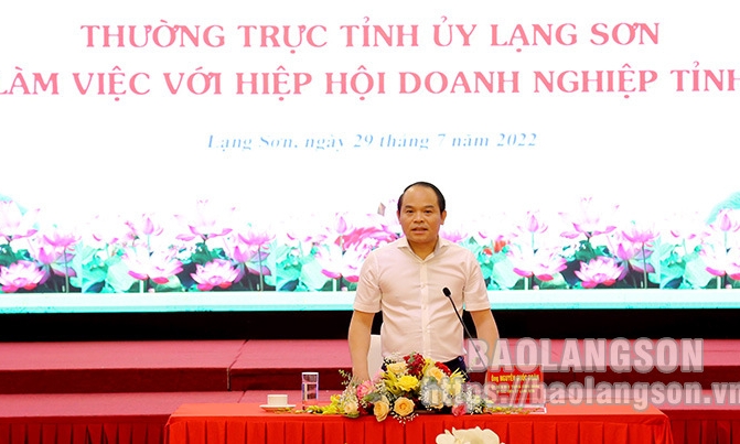 Thường trực Tỉnh uỷ làm việc với Hiệp hội doanh nghiệp tỉnh: Cần đẩy mạnh chuyển đổi số trong cộng đồng