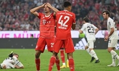 Bayern trải qua trận thứ 5 liên tiếp không thể đánh bại Gladbach