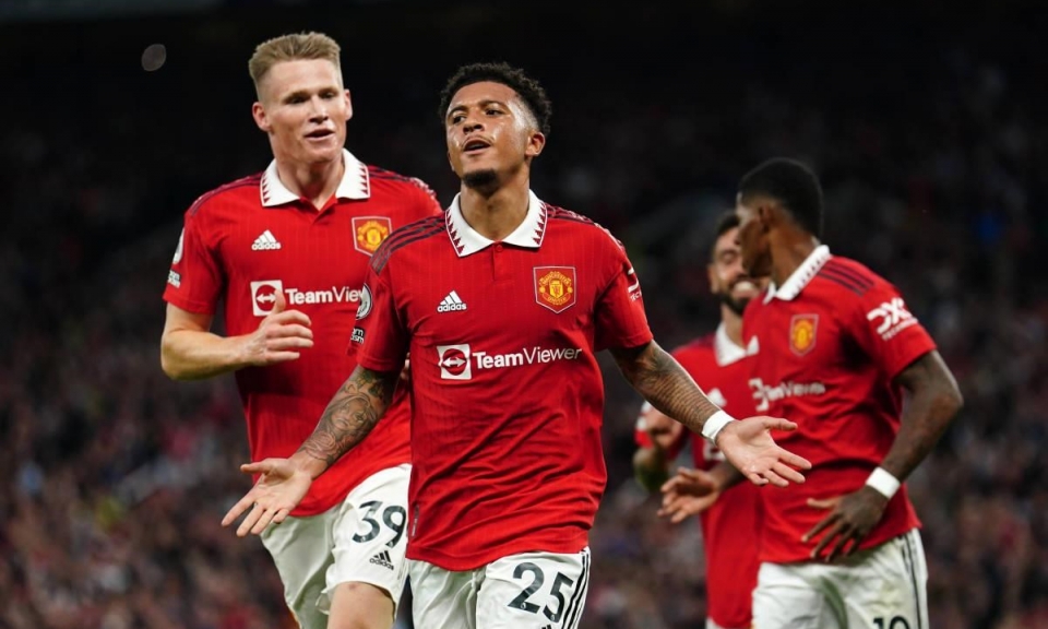 Manchester United đánh bại Liverpool ở trận derby nước Anh