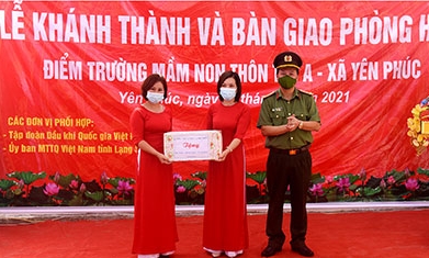 Công an Lạng Sơn học tập và làm theo lời Bác