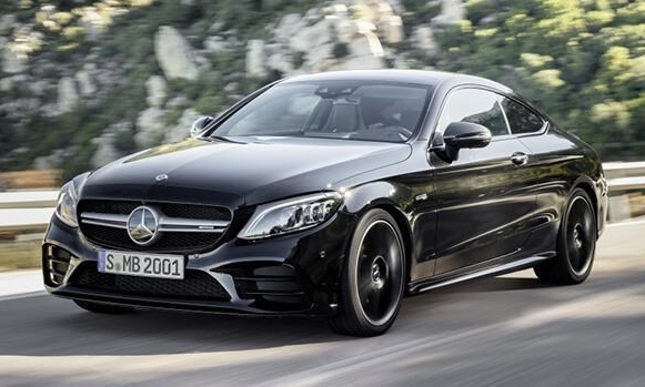 Lần đầu Mercedes-Benz lắp ráp dòng xe AMG C 43 ở Việt Nam