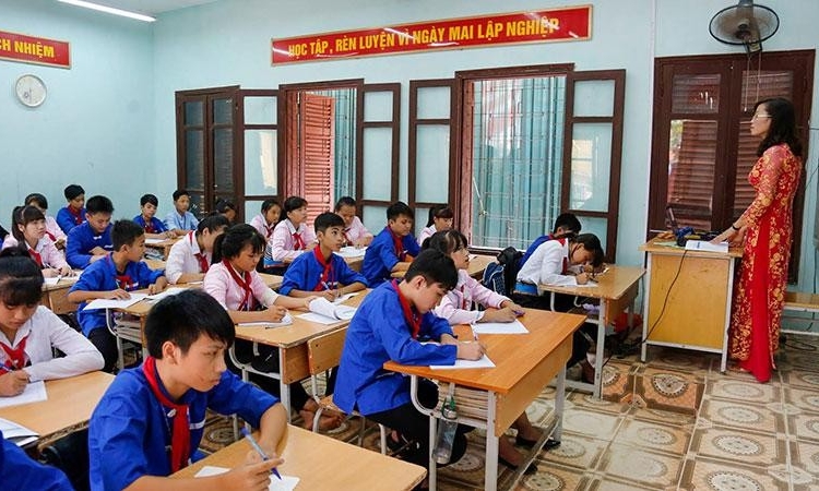 Xây dựng môi trường giao tiếp tiếng Việt cho học sinh dân tộc thiểu số