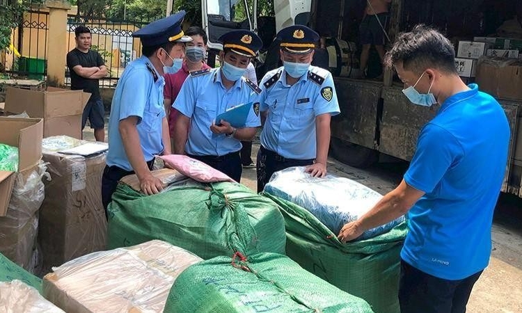 Tăng cường chống buôn lậu, gian lận thương mại và hàng giả