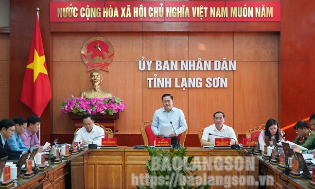 UBND tỉnh họp thường kỳ tháng 10 (kỳ 2): Tập trung đánh giá tình hình phát triển kinh tế - xã hội năm