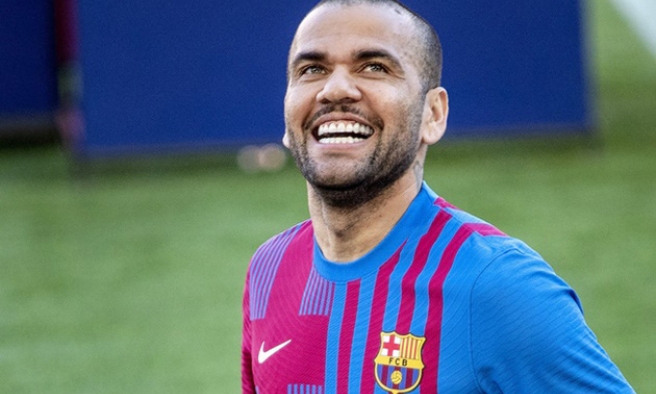 Lão tướng Dani Alves có tham gia World Cup 2022?