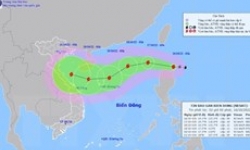 Tối 16/10, bão Nesat đi vào Biển Đông, diễn biến khá phức tạp