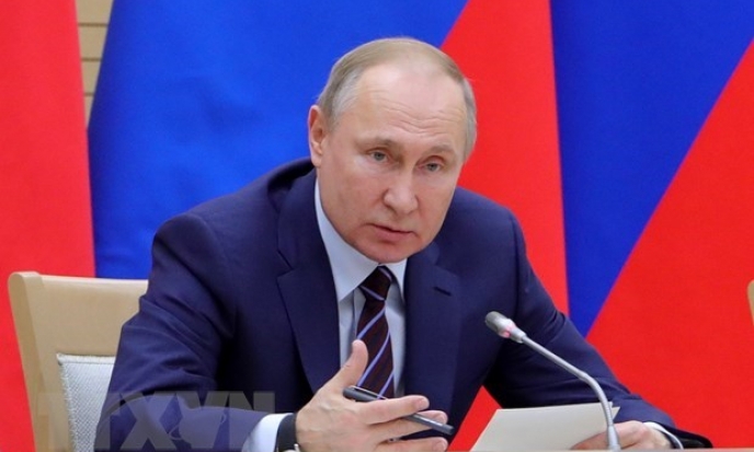 Tổng thống Nga Vladimir Putin đến Kazakhstan dự hội nghị CICA