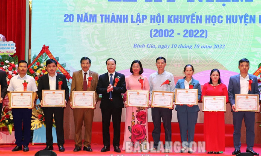 Bình Gia: Kỷ niệm 20 năm thành lập Hội Khuyến học huyện