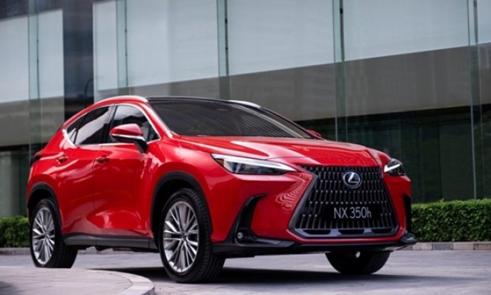 Toyota Việt Nam triệu hồi xe Lexus NX350 do lỗi điều khiển phanh