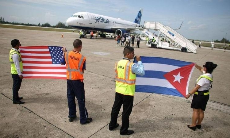 Nhiều hãng hàng không tăng chuyến bay tới Cuba