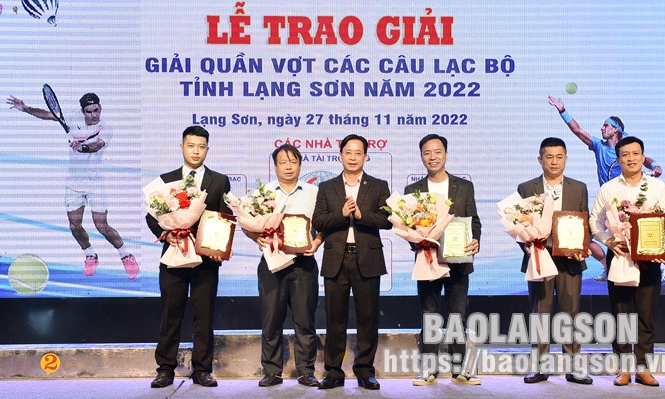 Liên đoàn Quần vợt tỉnh Lạng Sơn: Trao 5 bộ cúp tại giải Quần vợt các câu lạc bộ tỉnh Lạng Sơn năm 2022