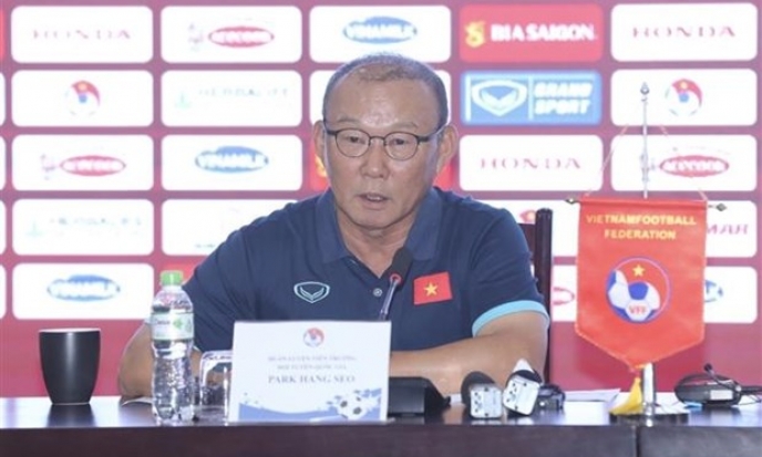 HLV Park Hang-seo: Tập trung cho mục tiêu trước mắt - vô địch AFF Cup