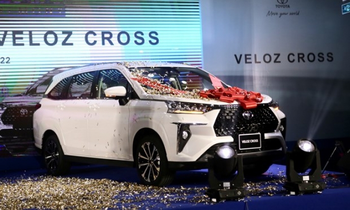 Toyota Việt Nam xuất xưởng xe Veloz Cross và Avanza Premio