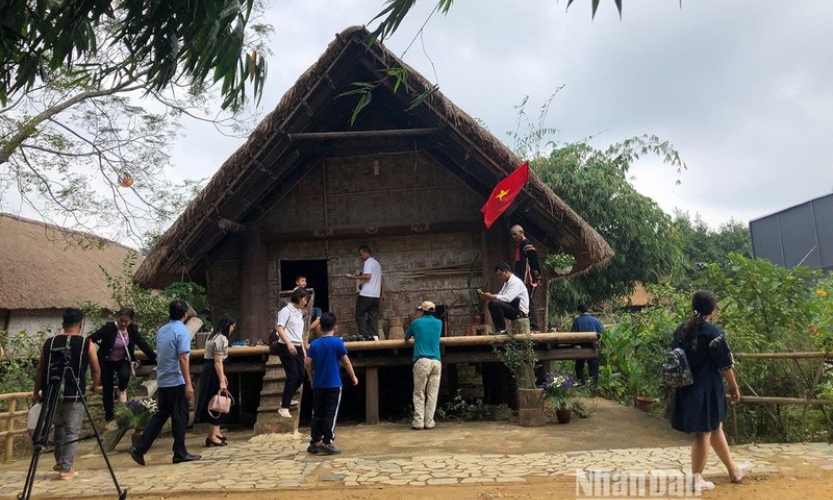 Chương trình đón Xuân tại Làng Văn hóa-Du lịch các dân tộc Việt Nam