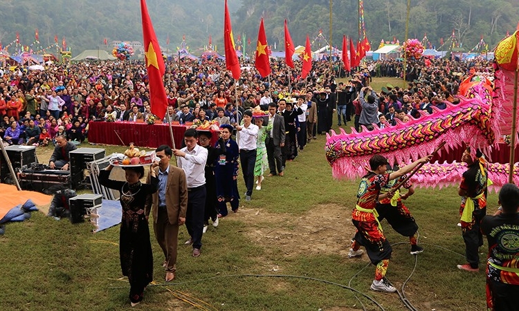 Bắc Kạn khôi phục lễ hội lồng tồng Ba Bể