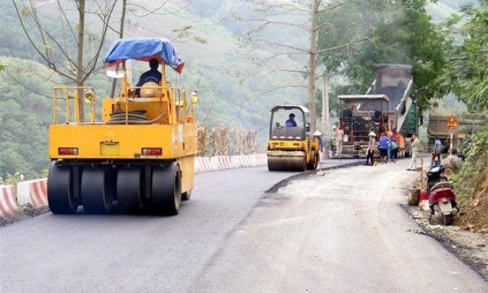 Chỉ đạo quyết liệt, đôn đốc triển khai thi công các dự án đầu tư công