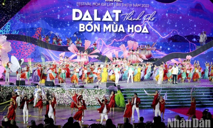 Rực rỡ đêm khai hội Festival Hoa Đà Lạt lần thứ IX