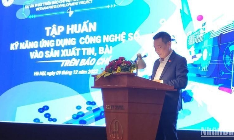 Tập huấn “Kỹ năng ứng dụng công nghệ số vào sản xuất tin, bài trên báo chí”