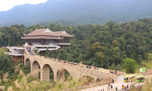 Tuần Văn hóa Du lịch tỉnh Bắc Giang 2023- Linh thiêng Tây Yên Tử