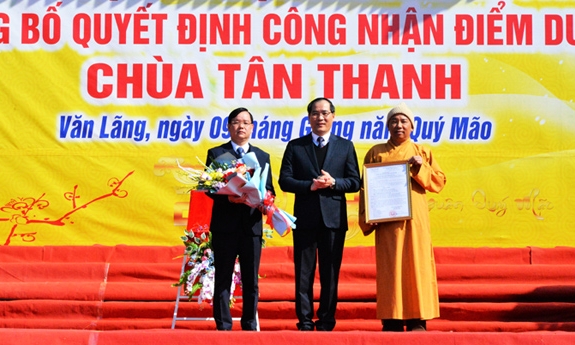 Khai mạc lễ hội truyền thống và công bố Quyết định công nhận điểm du lịch Chùa Tân Thanh