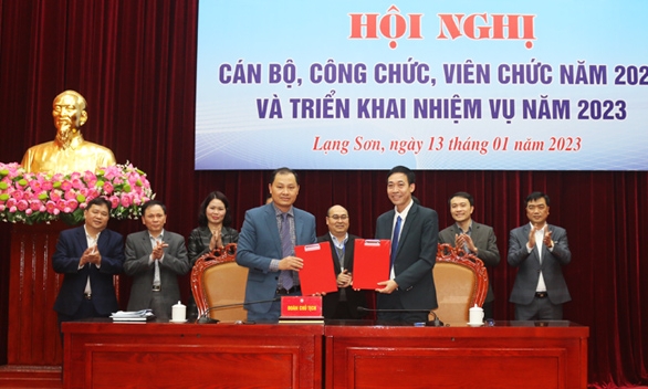 Văn phòng UBND tỉnh tổ chức hội nghị cán bộ, công chức, viên chức năm 2022