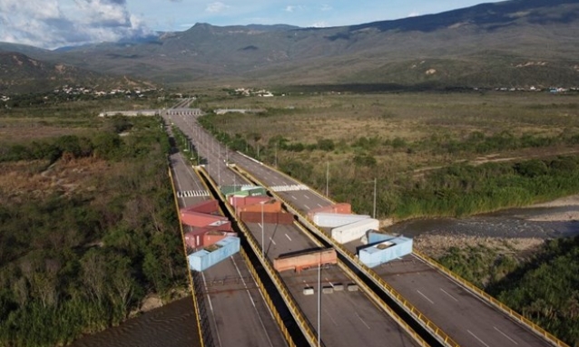 Mở lại toàn bộ biên giới chung, Venezuela và Colombia xích lại gần nhau