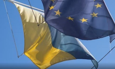 EU và Ukraine tổ chức cuộc gặp thượng đỉnh vào tháng Hai tới