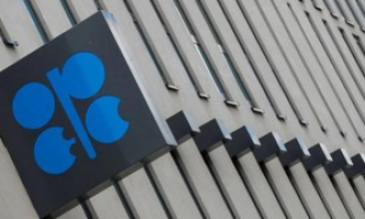 OPEC+ linh hoạt điều chỉnh chính sách