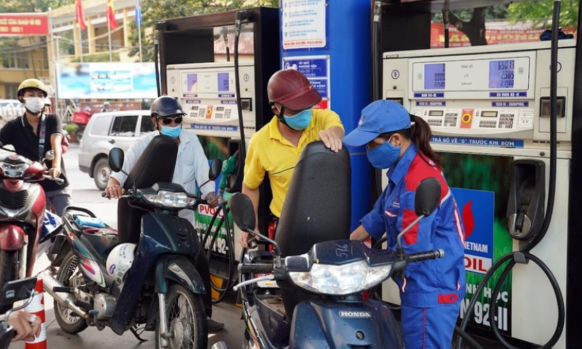 Bộ Công thương yêu cầu tăng cường quản lý hoạt động kinh doanh xăng dầu