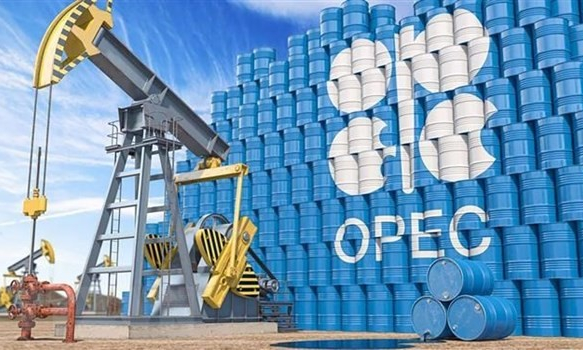 OPEC+ duy trì mức cắt giảm sản lượng