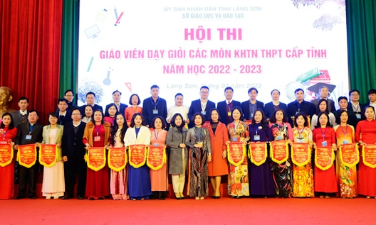 165 giáo viên tham dự Hội thi giáo viên dạy giỏi cấp tỉnh