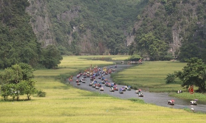 Du lịch Ninh Bình đa dạng hóa tour, tuyến để "níu chân" du khách