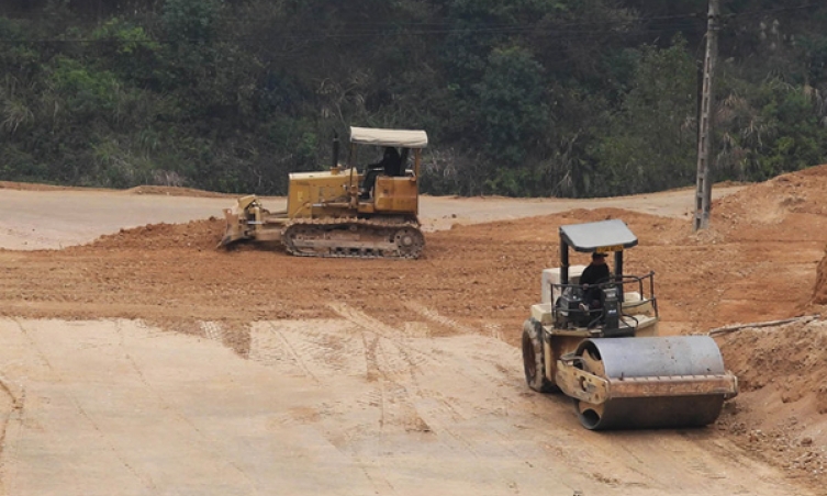 Tăng tốc thi công đường Cao Lộc - Ba Sơn