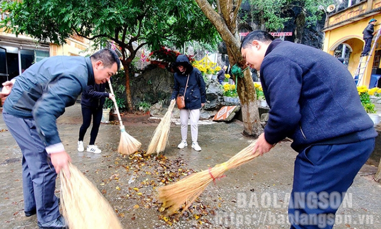 Đảm bảo vệ sinh môi trường tại các lễ hội