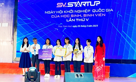 sinh Trường THPT Chuyên Chu Văn An giành giải ba tại ngày hội khởi nghiệp quốc gia của học sinh, sinh viên