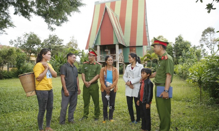 Tăng cường cho Công an cơ sở