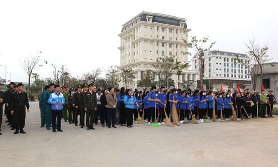 Thành đoàn Lạng Sơn: Ra quân Ngày chủ nhật xanh