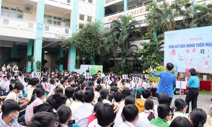 Hội chứng chỉ trích, chê bai trên mạng xã hội