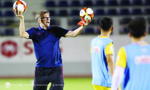 SEA Games 32: HLV Philippe Troussier thừa nhận áp lực