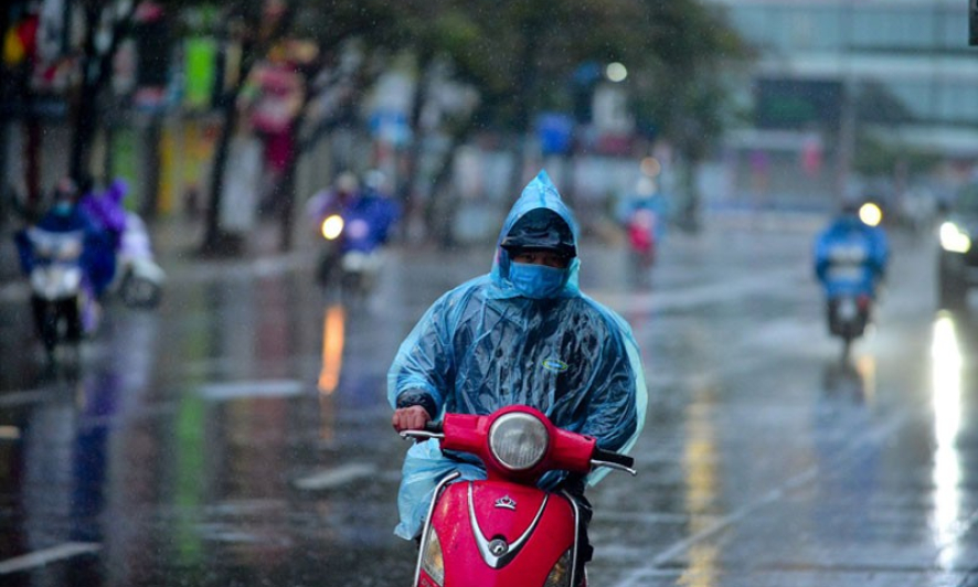 Ngày 6/4, Đông Bắc Bộ mưa dông, đêm chuyển lạnh