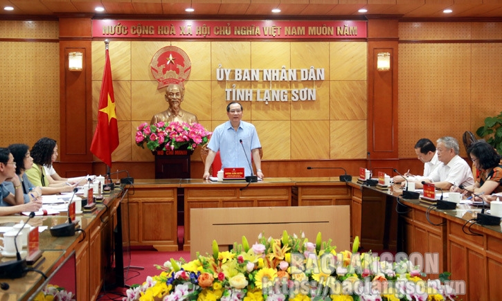 Lãnh đạo UBND tỉnh làm việc với Ban Đại diện Hội Người cao tuổi tỉnh