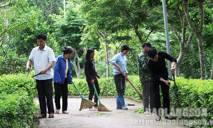 Nâng cao chất lượng xã đạt chuẩn nông thôn mới: Bước chuyển ở Đình Lập