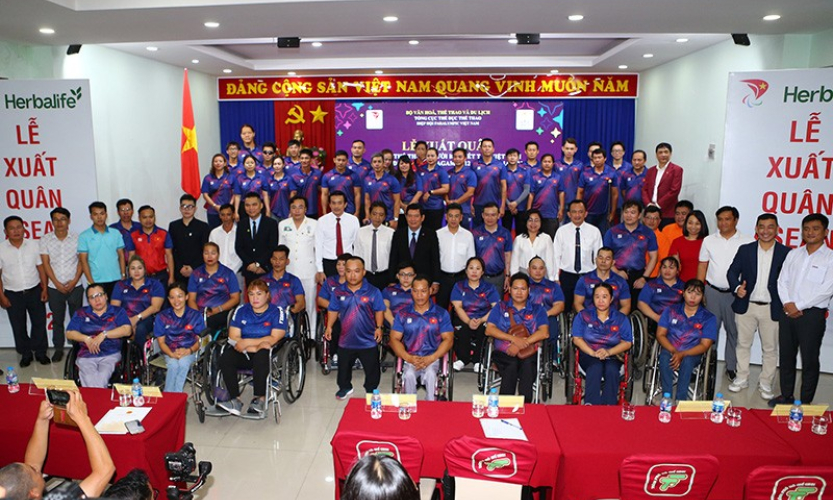 Đoàn thể thao người khuyết tật Việt Nam xuất quân dự ASEAN Para Games 12