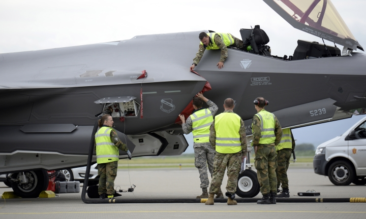 Lý do khiến hàng chục tiêm kích F-35 đắt tiền của Na Uy phải 'đắp chiếu'